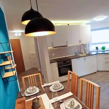 Rooftop Apartments - Doppelzimmer In Gemeinschaftsunterkunft Ulm Exterior foto